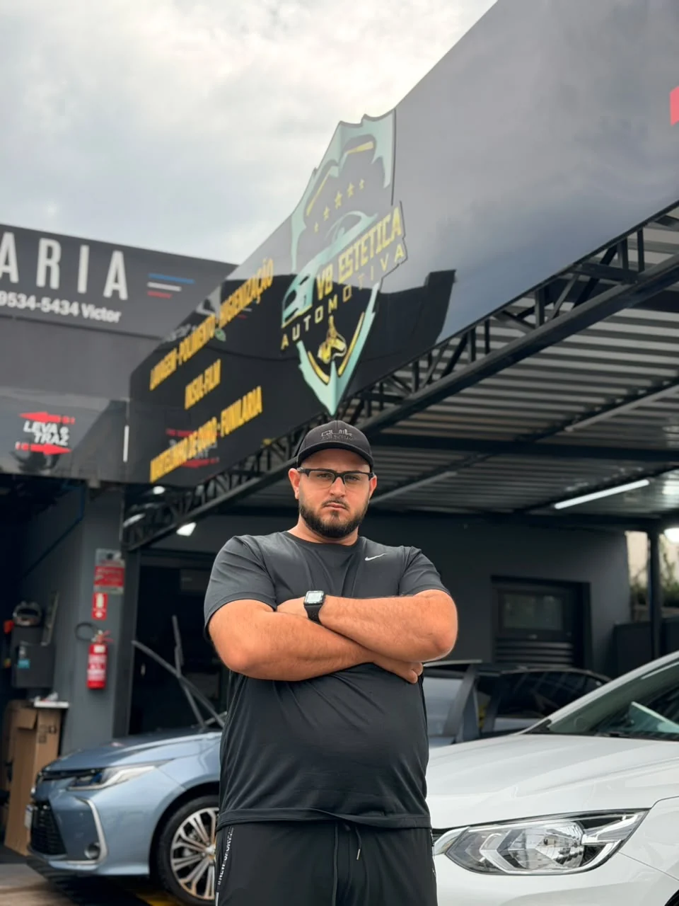Alexandre na V8 Estética Automotiva, em Campinas